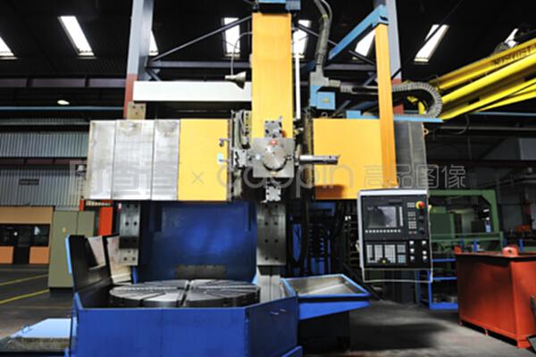 室內(nèi)工廠機(jī)械設(shè)備的研發(fā)趨勢(shì)與應(yīng)用前景